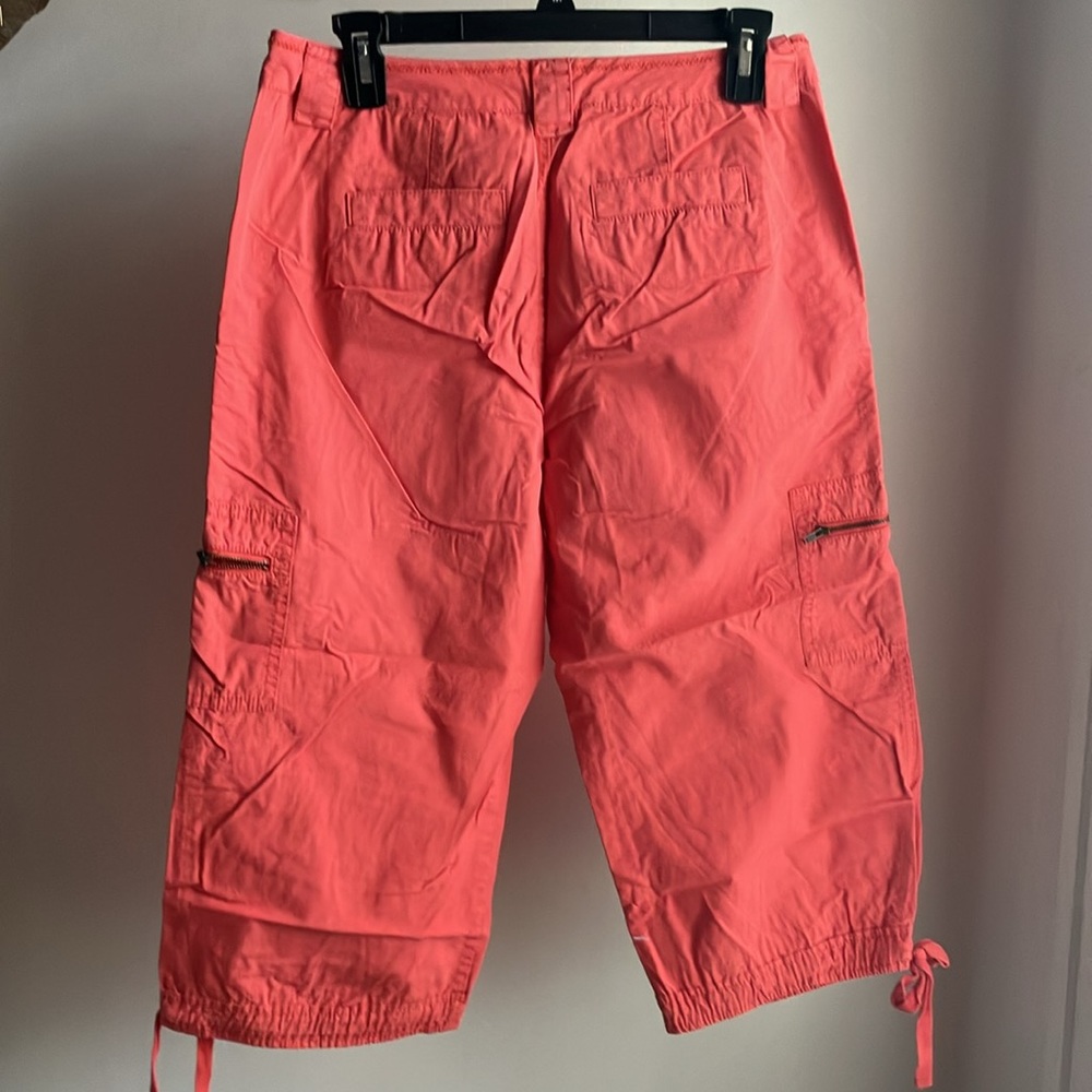 Capris pants - Picture 2 of 5